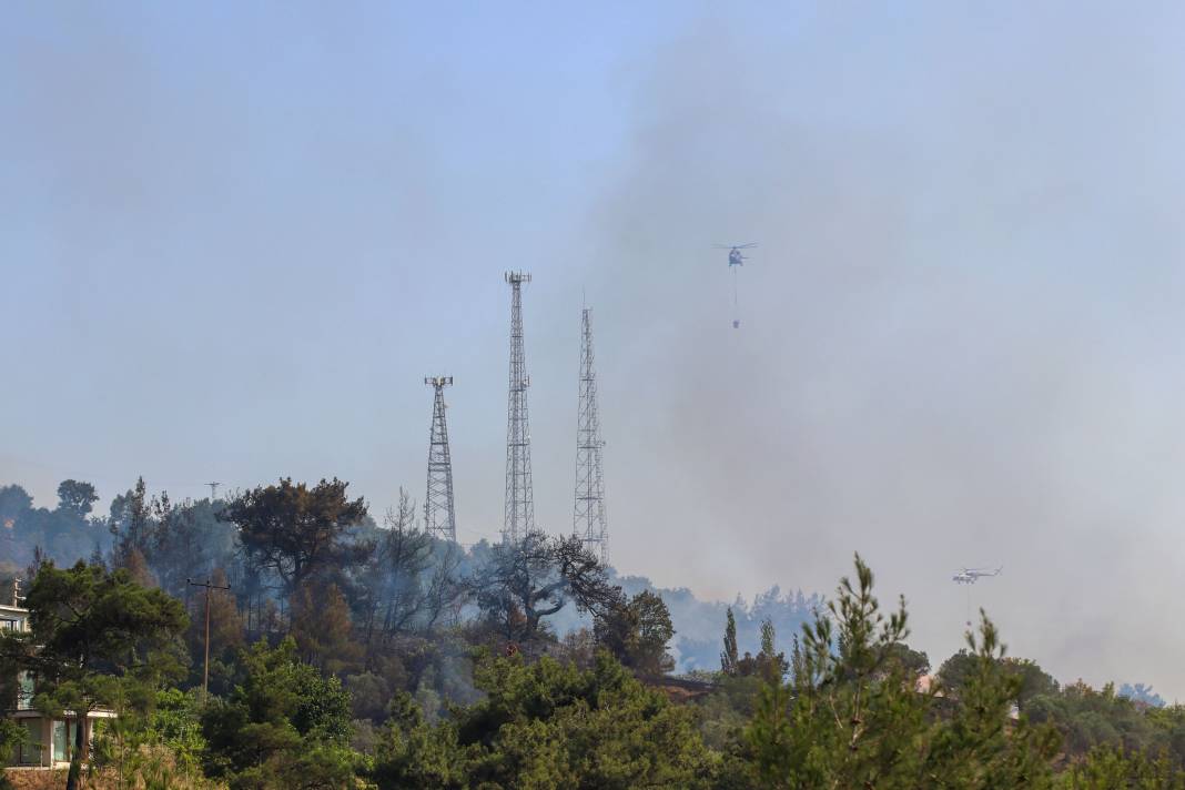 Bornova’daki orman yangını 23 saat sonra kontrol altına alındı 15